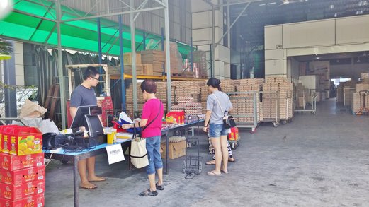 cny shopping 5