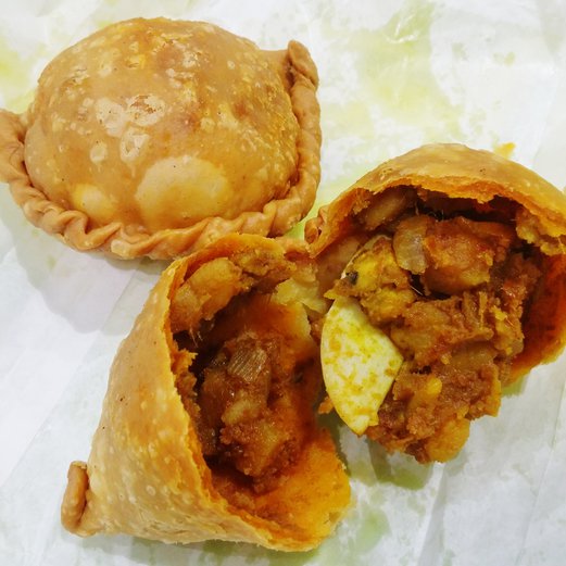Rolina Singapore Traditional Hainanese Curry Puff Spring Tomorrow