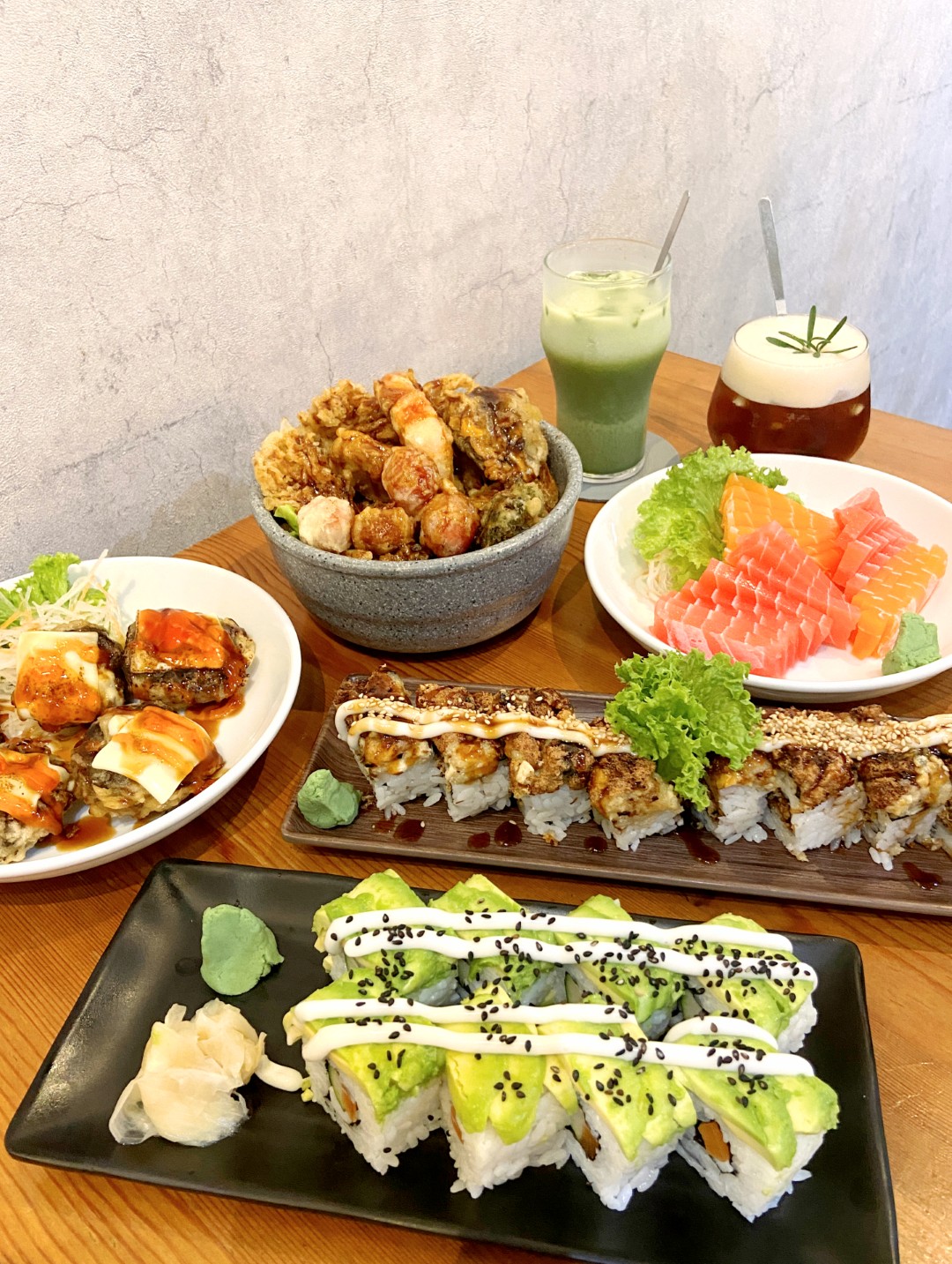 Lucky Cat Vegetarian / Vegan Cafe Review: Japanese Plant-Based Dining in Hougang