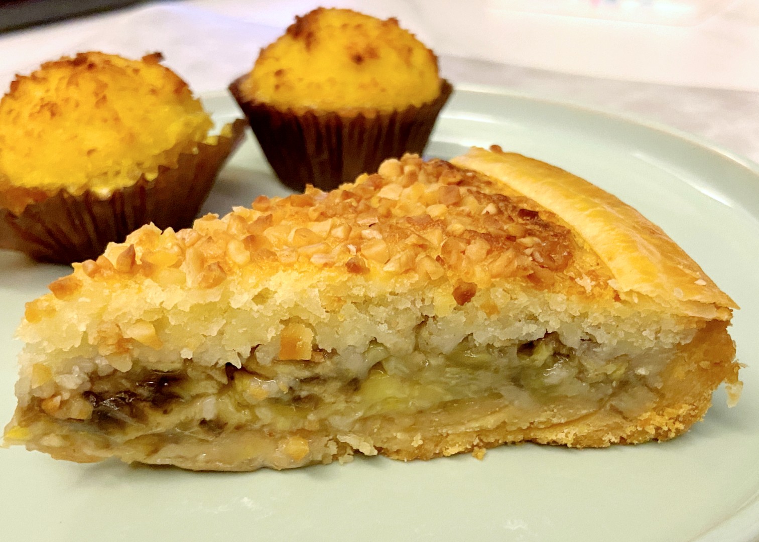 Auntie Peng Banana Pie Review: The Original Recipe Worth Trying