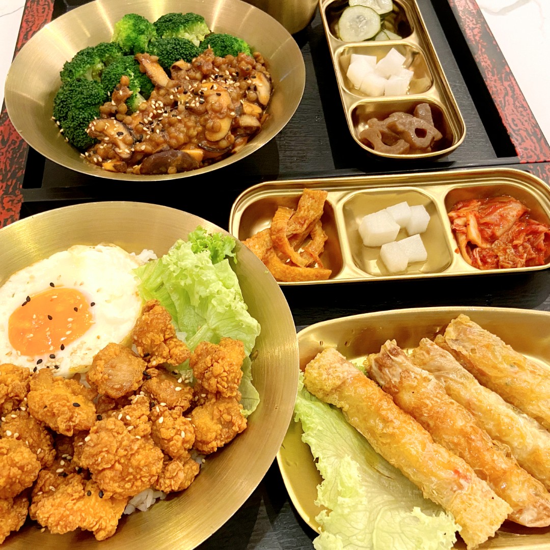 Two Cranes Review: Korean Cafe at Capitol Singapore Worth Your Lunch Break