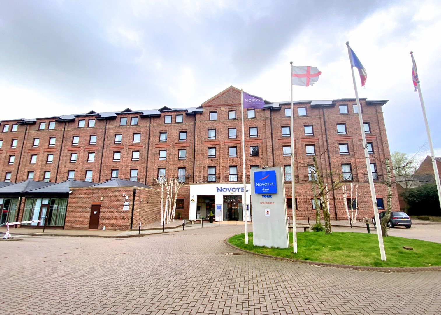 Novotel York Centre Review - Worth Booking on Your UK Road Trip?
